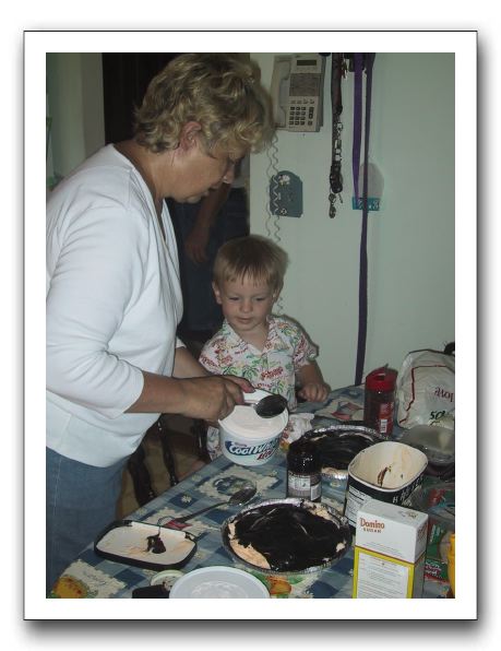 Quinn Helps Nana Get Ready for the Party